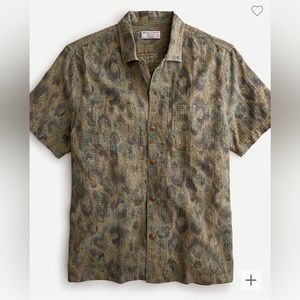 Wallace & Barnes Men’s Short-Sleeve Camp-Collar Shirt in Cheetah Print - Size L